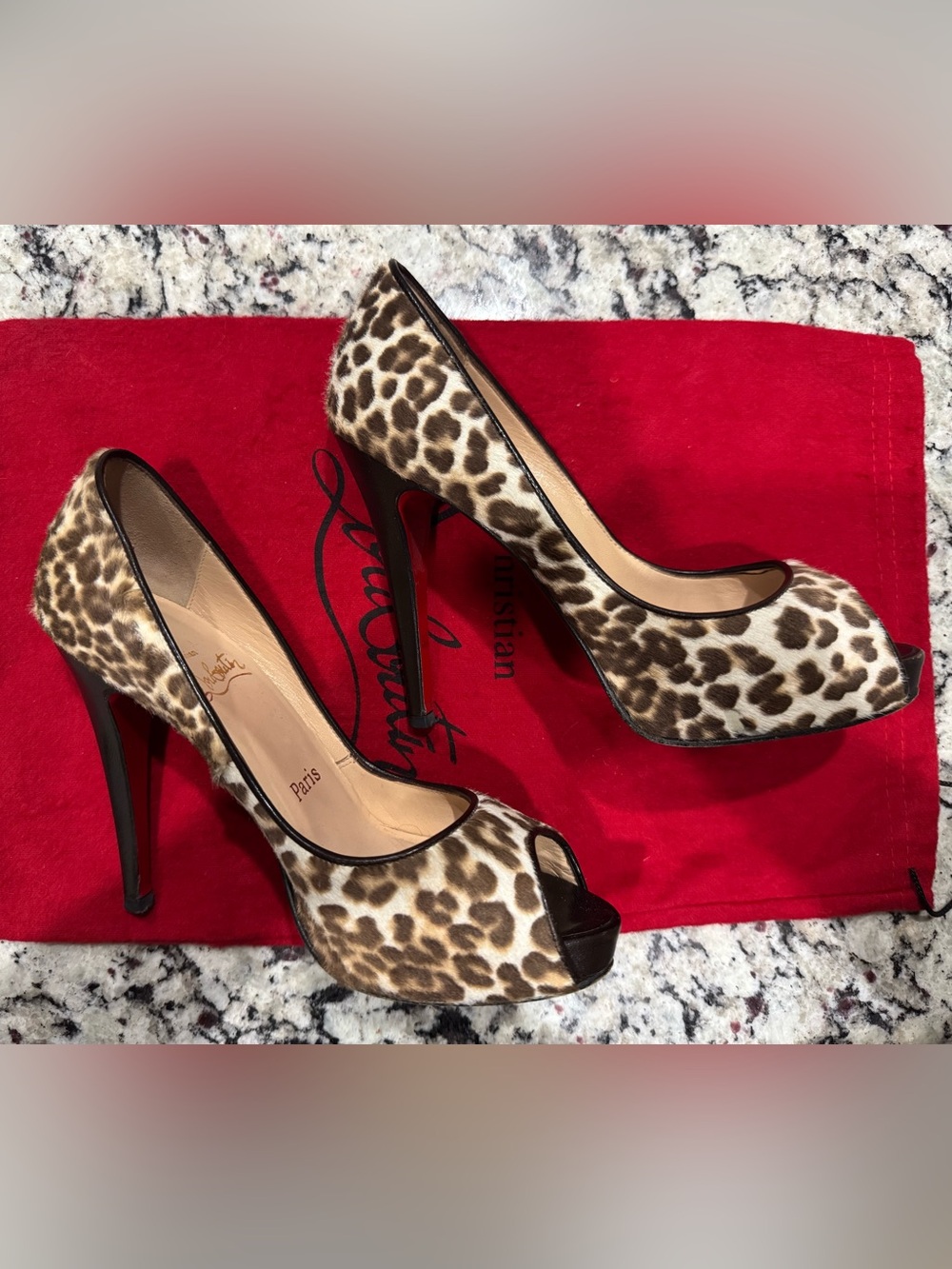 Christian Louboutin Dorispiky 100 Calf hair leopard print Peep Toe heels 36